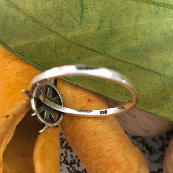 Sterling Silver Compass Ring - Picture 2 of 3